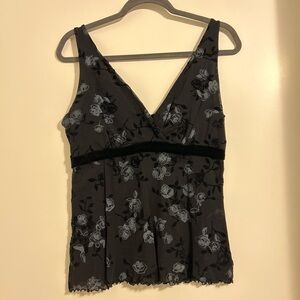 Floral V-Neck Sleeveless Top